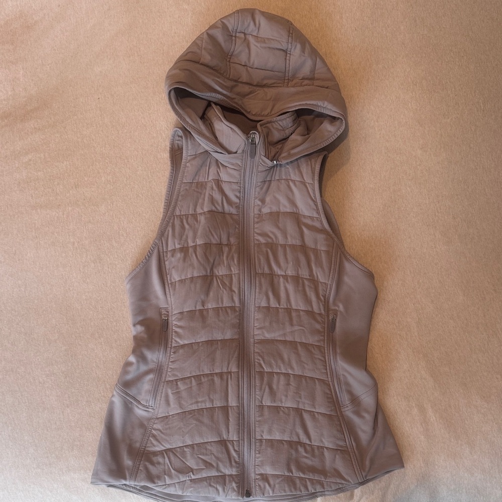 Lululemon Women's Hooded Vest - gray
